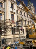 Restaurátorské práce na balkónech pardubické radnice